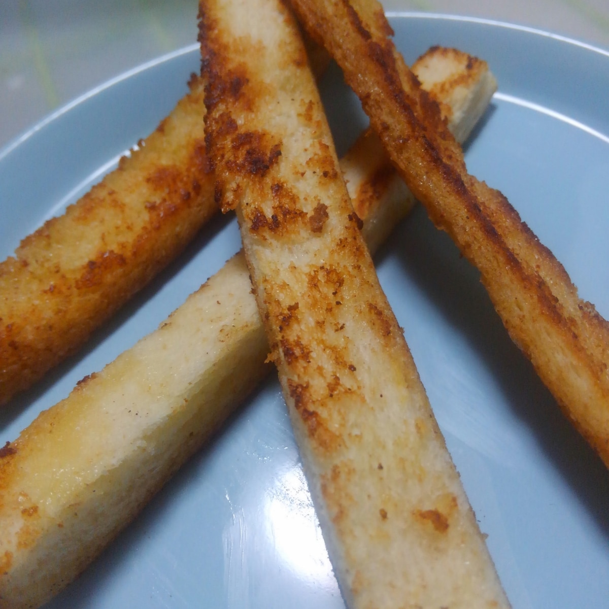 パン耳レシピ マヨで焼くだけサクじゅわぁ レシピ 作り方 By びいまま 楽天レシピ